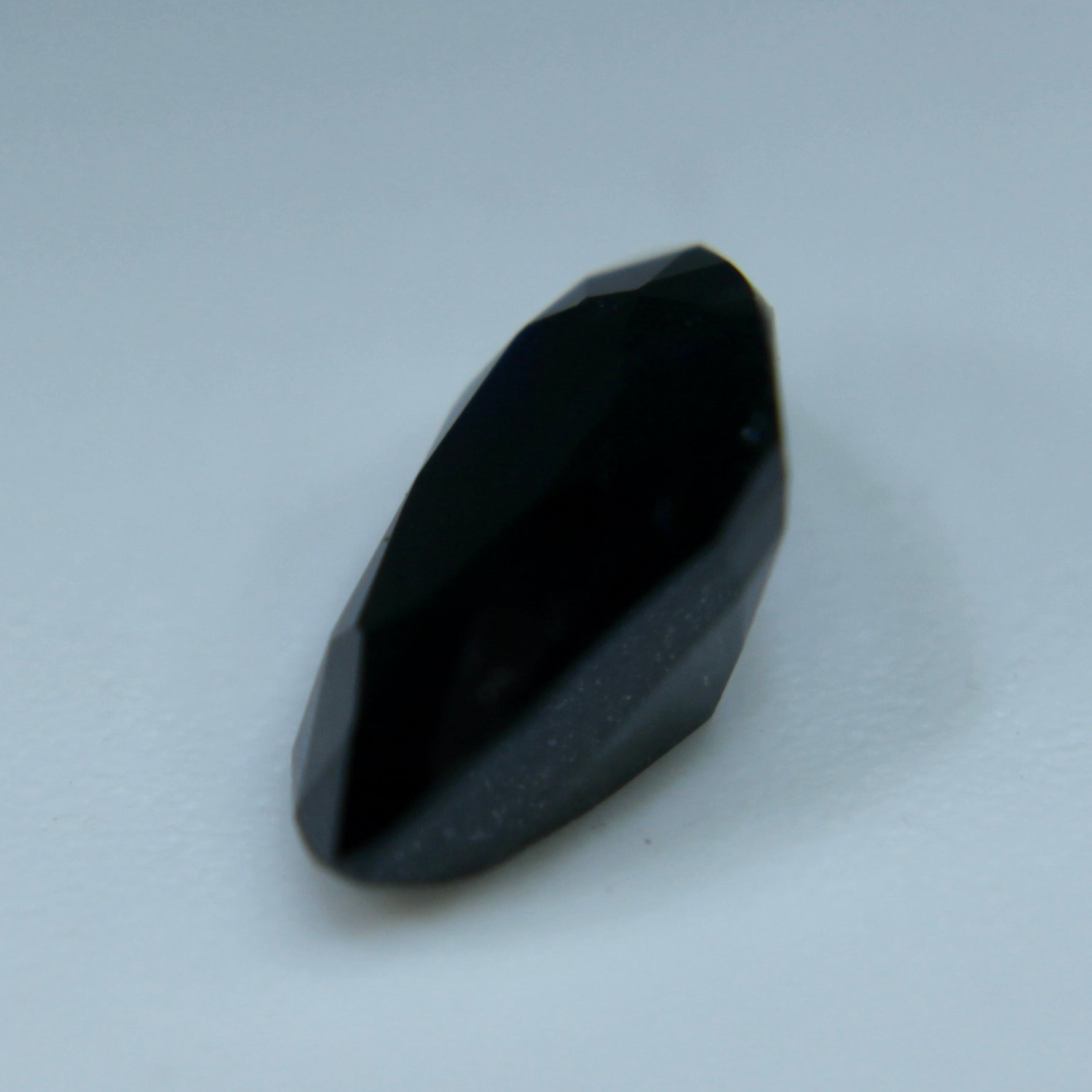 Natural Black Sapphire - Sapphirepal