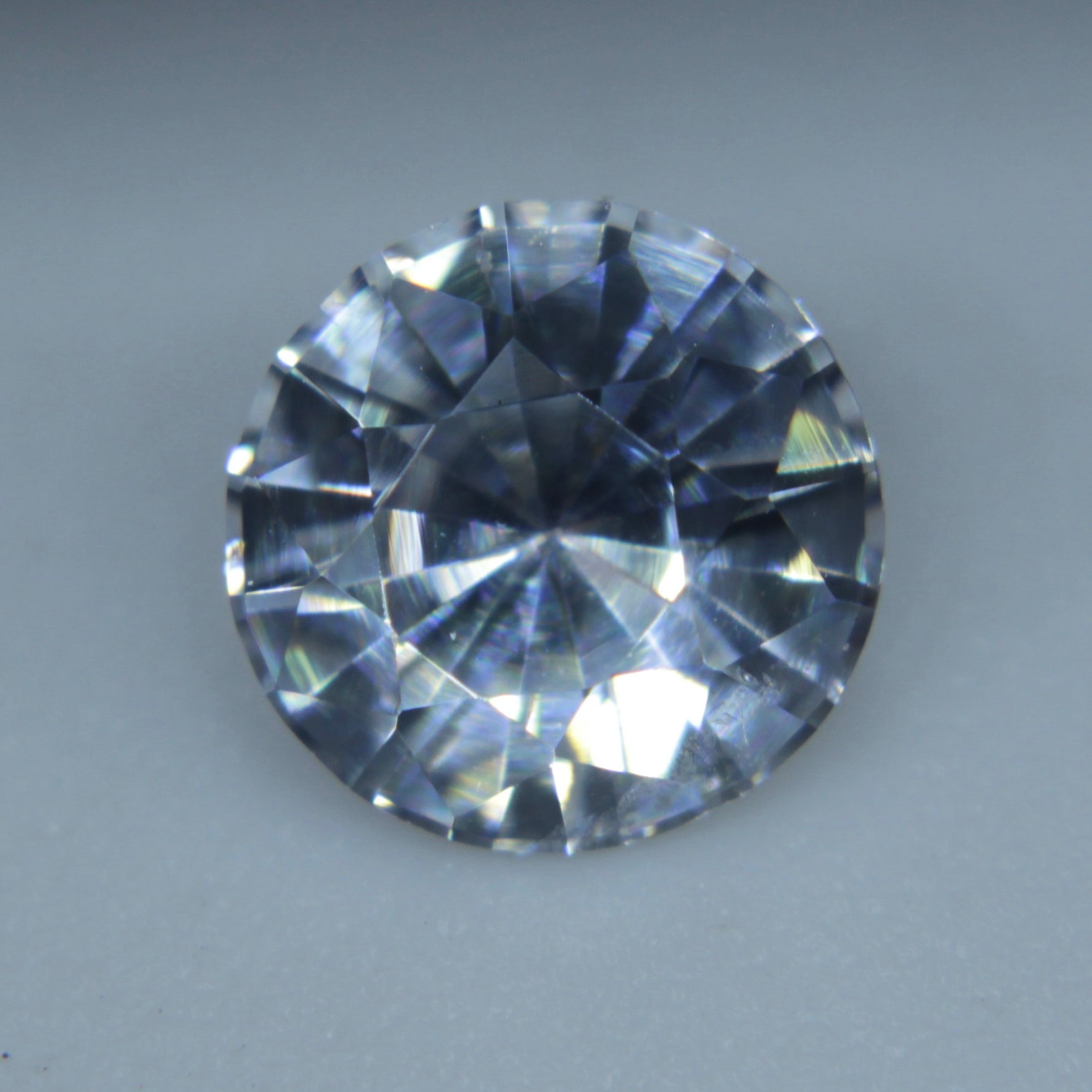 Natural White Sapphire - Sapphirepal