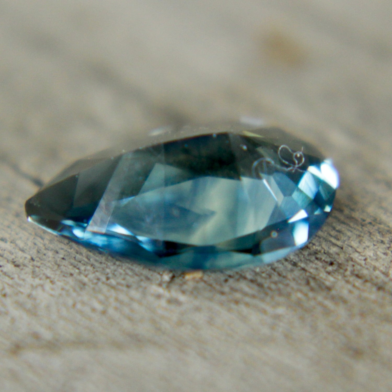 Natural Blue Green Sapphire - Sapphirepal