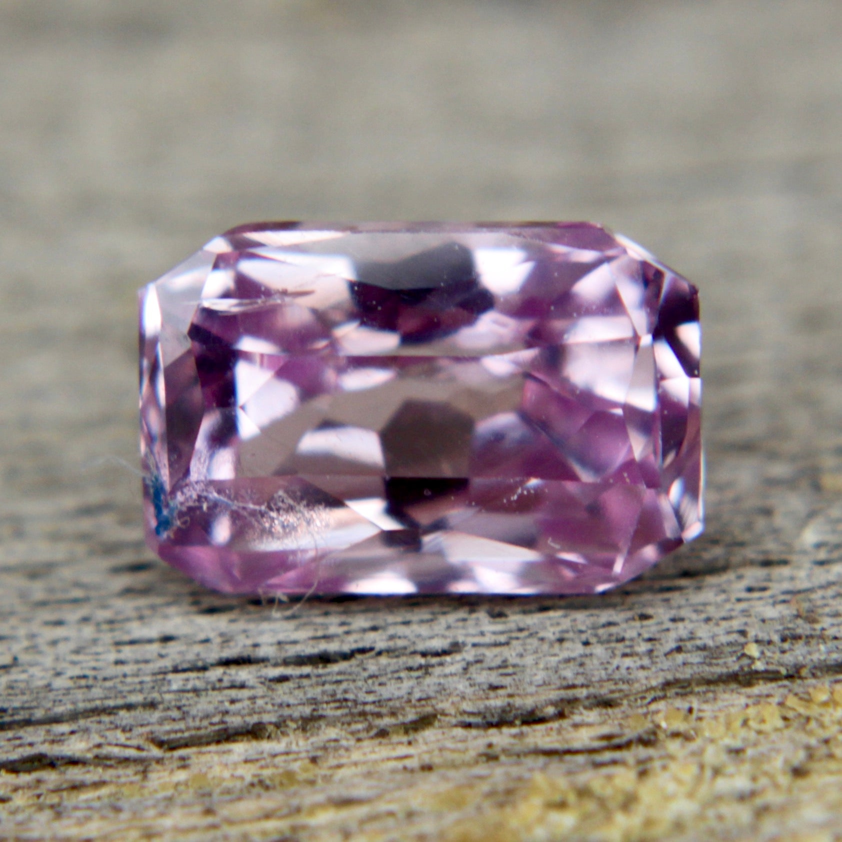 Natural Pink Sapphire - Sapphirepal