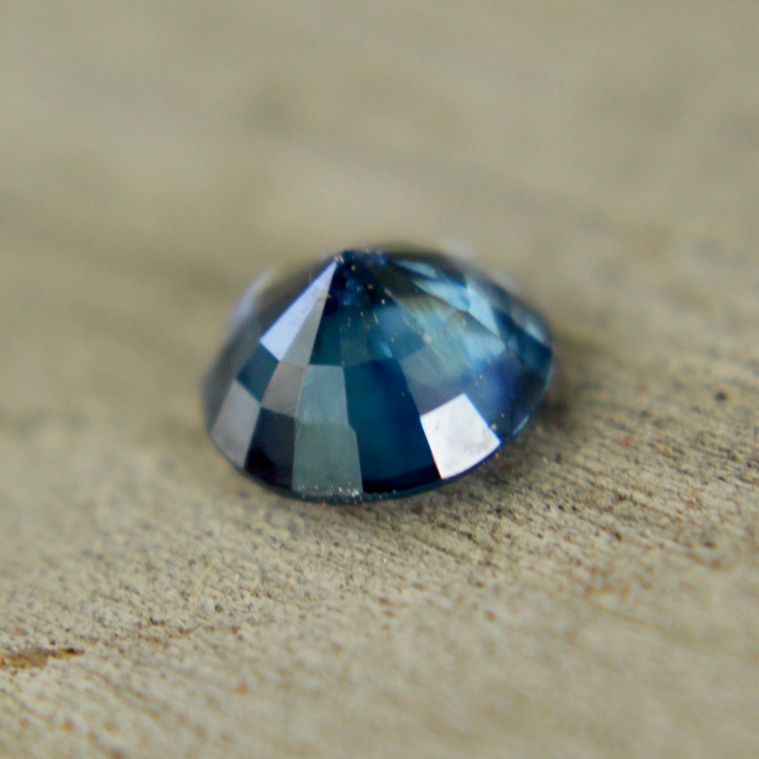 Natural Greenish Blue Sapphire - Sapphirepal