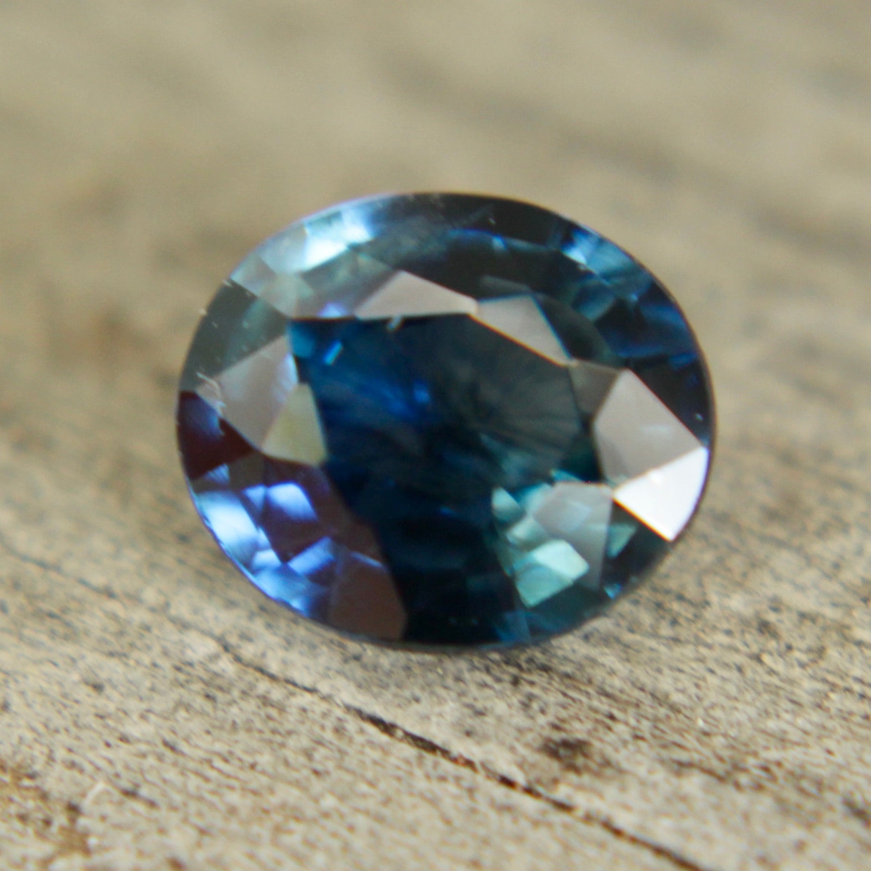 Natural Blue Green Sapphire - Sapphirepal