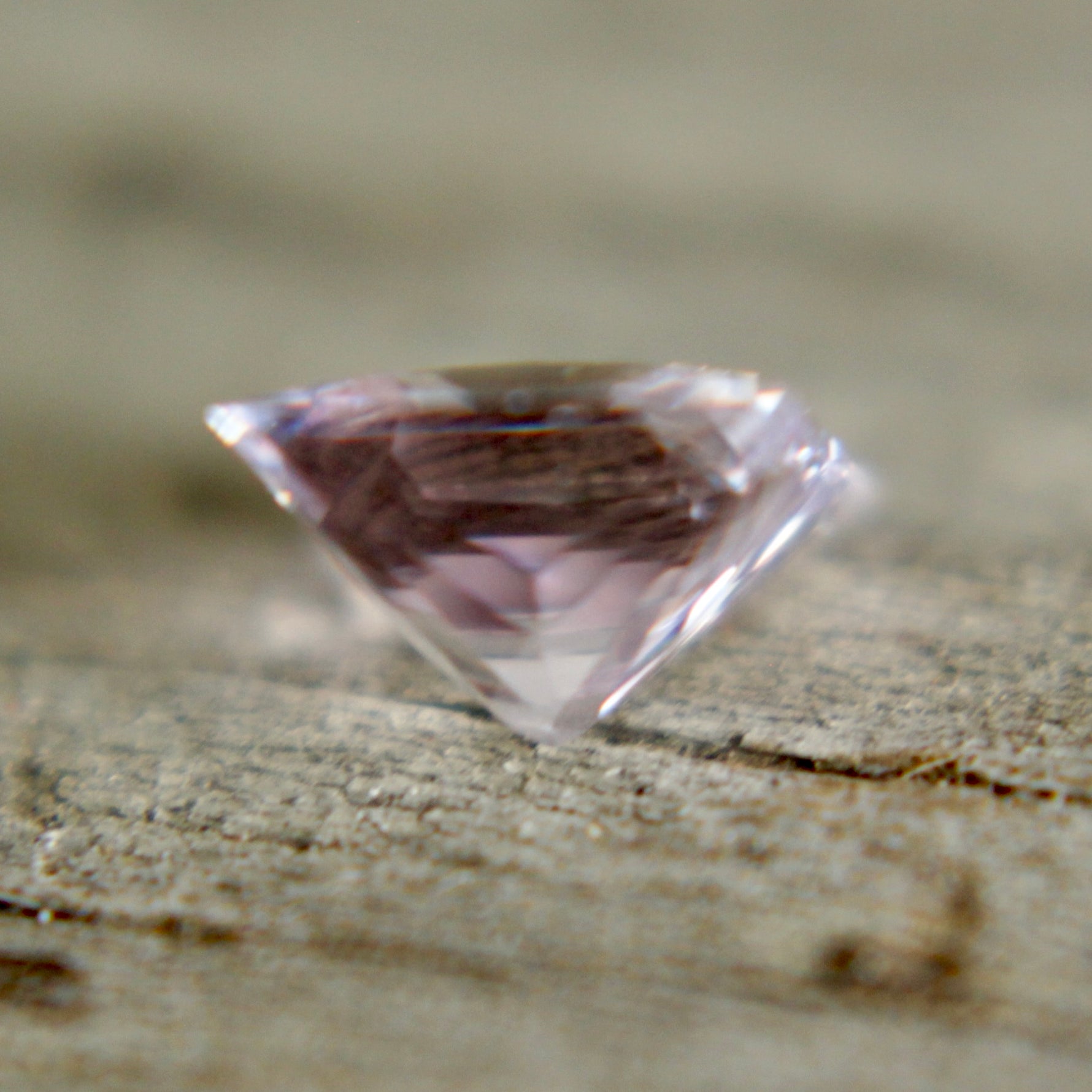 Natural Pale Pink Sapphire - Sapphirepal