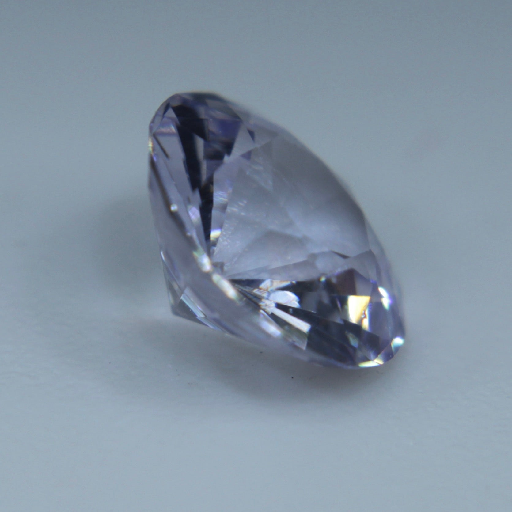 Natural White Sapphire - Sapphirepal