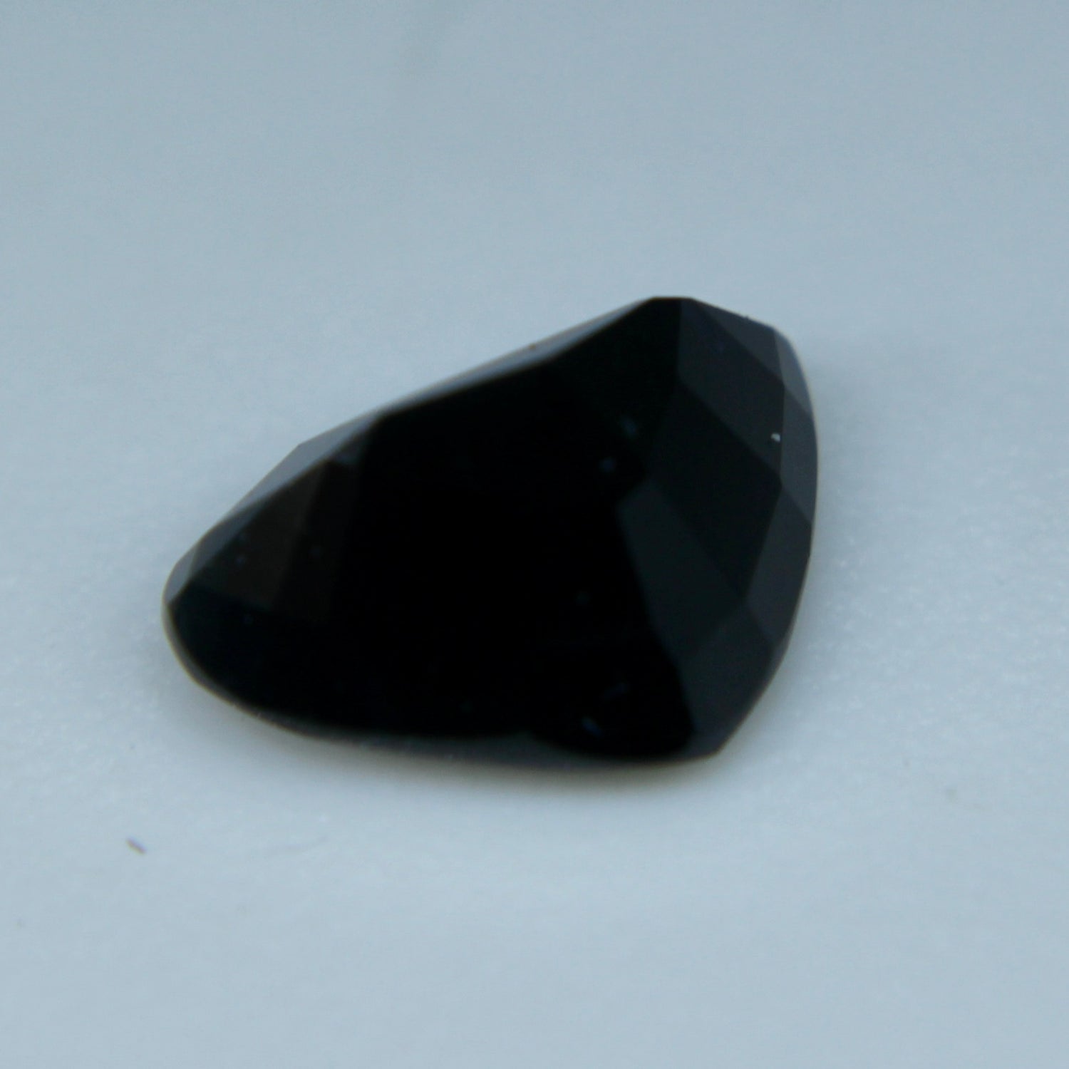 Natural Black Sapphire - Sapphirepal