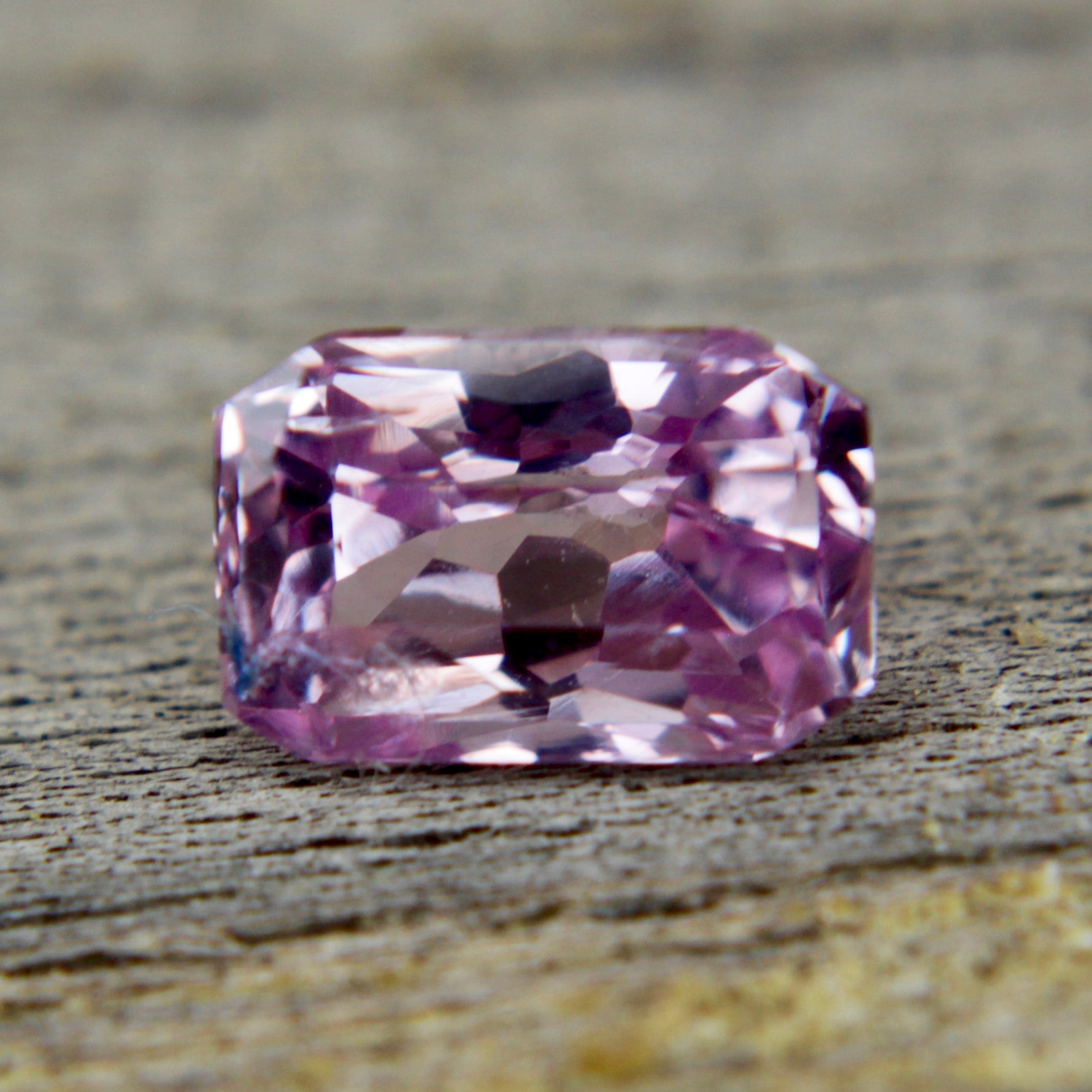 Natural Pink Sapphire - Sapphirepal