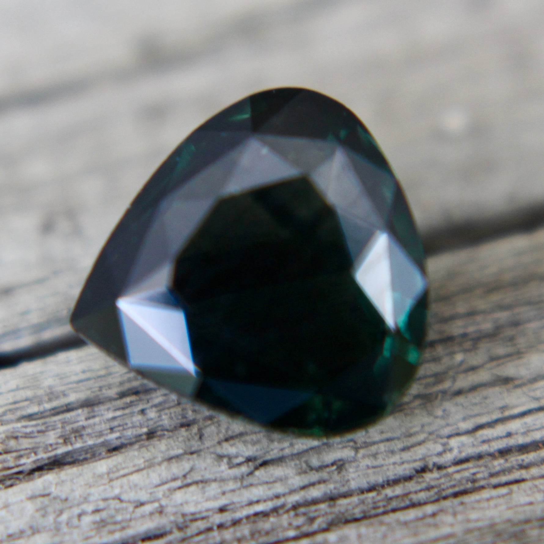 Natural Green Sapphire Sapphire Pal Australia