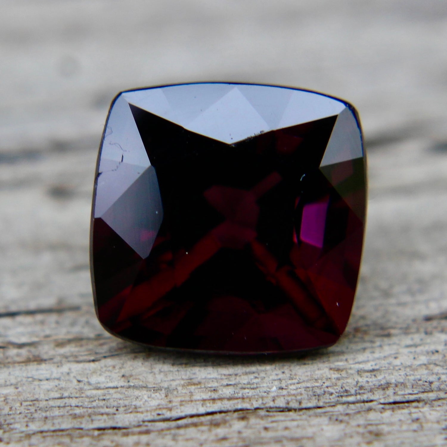 Natural Pinkish Purple Spinel Sapphire Pal Australia