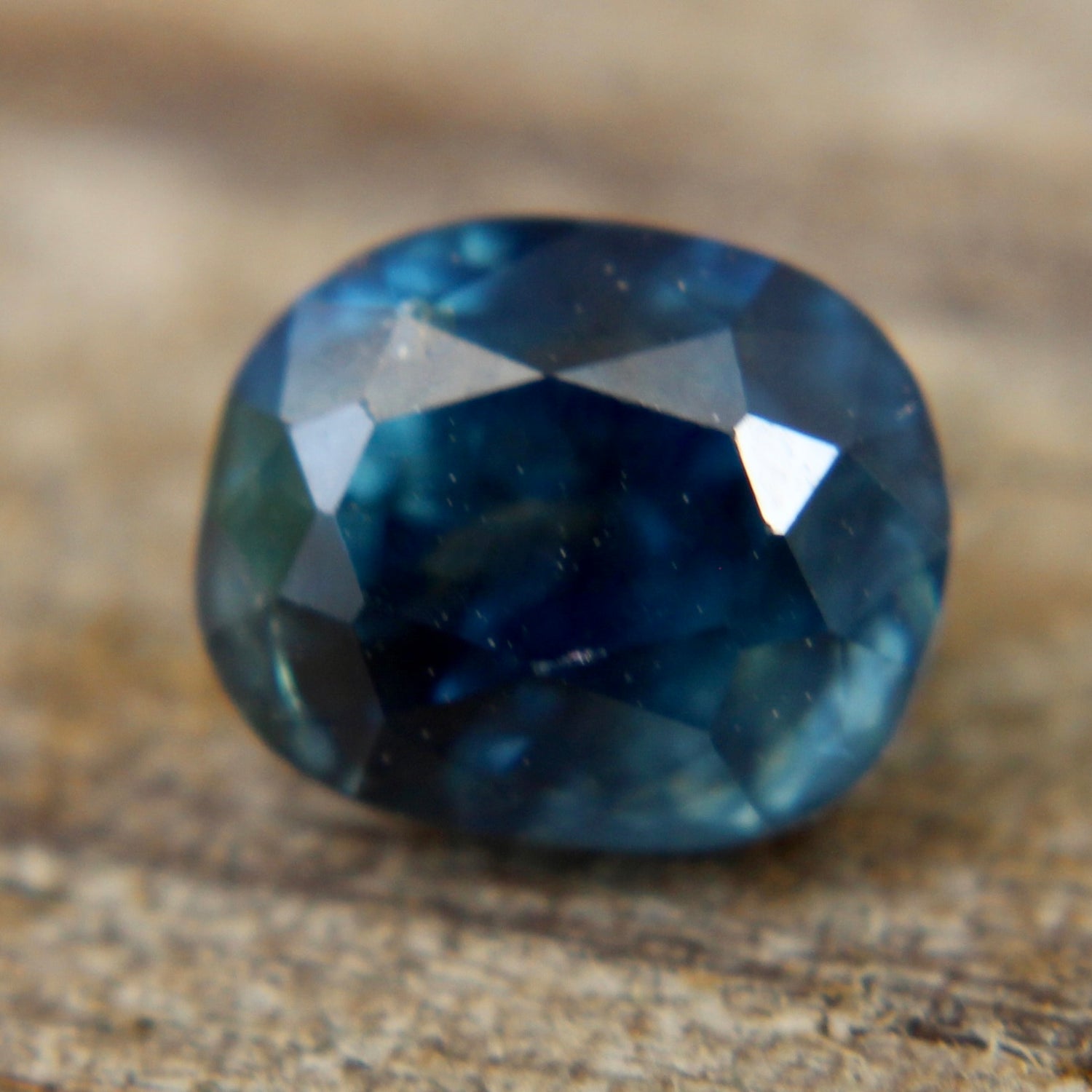 Natural Teal Sapphire - Sapphirepal