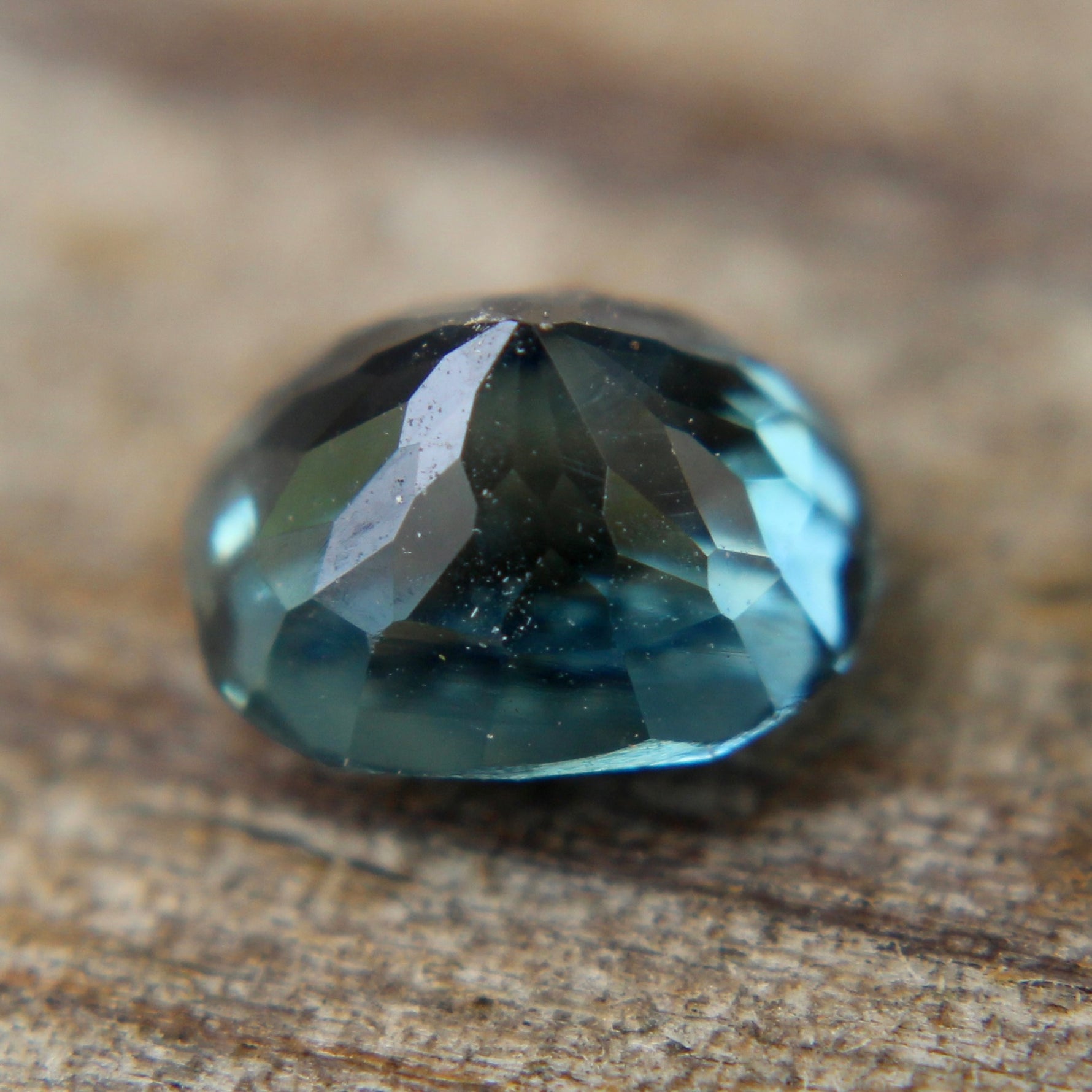 Natural Teal Sapphire - Sapphirepal