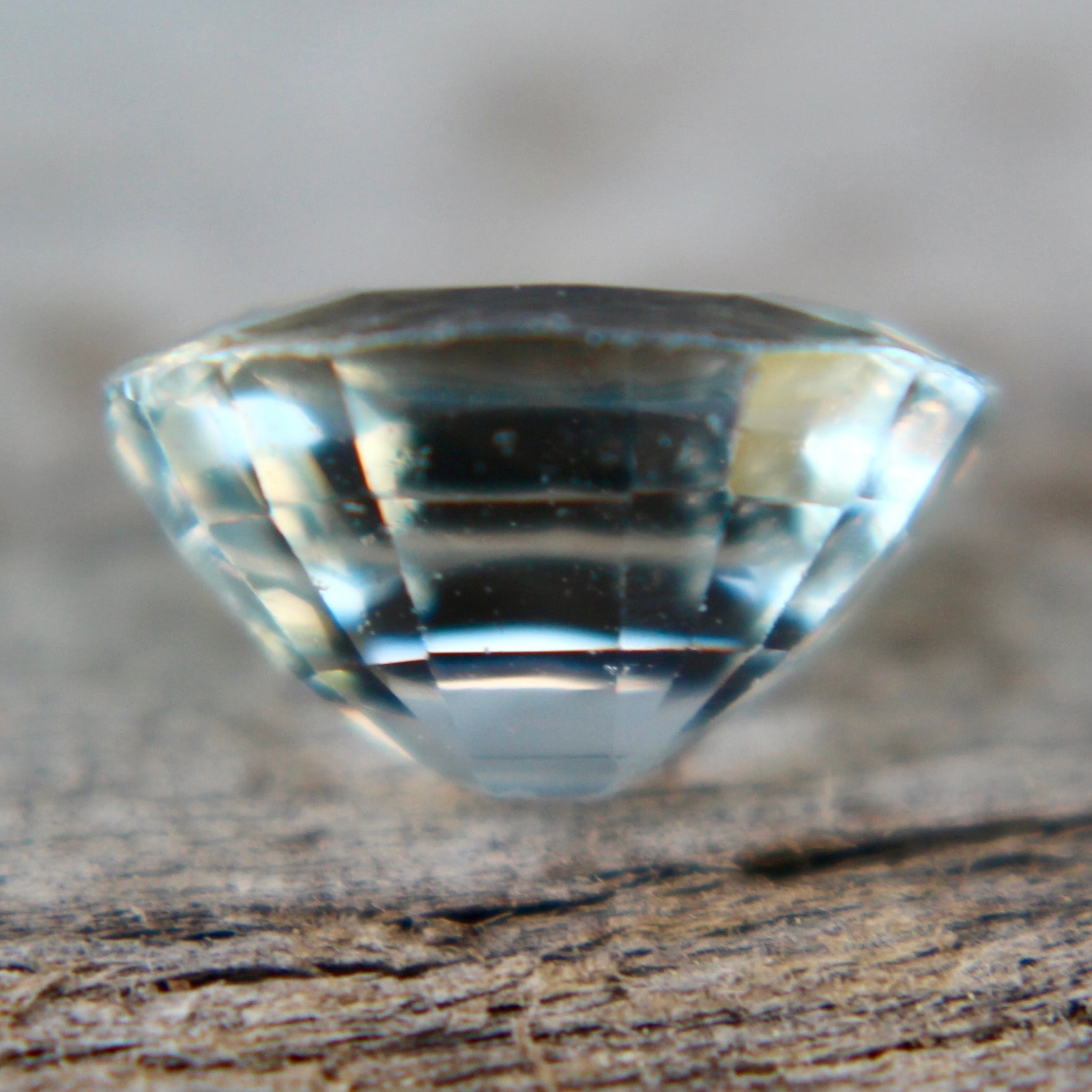 Natural Pale Mint Green Sapphire - Sapphirepal