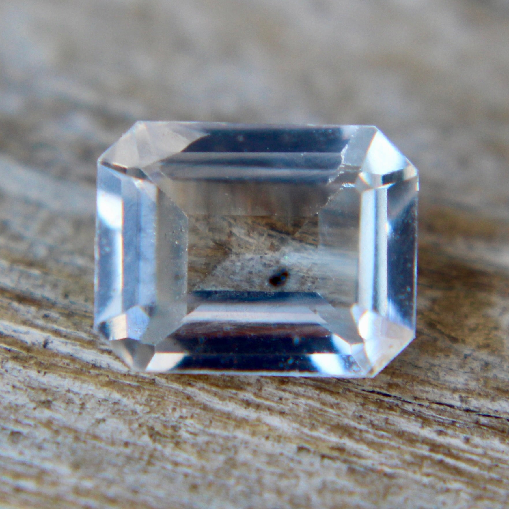 Natural White Sapphire Sapphire Pal Australia