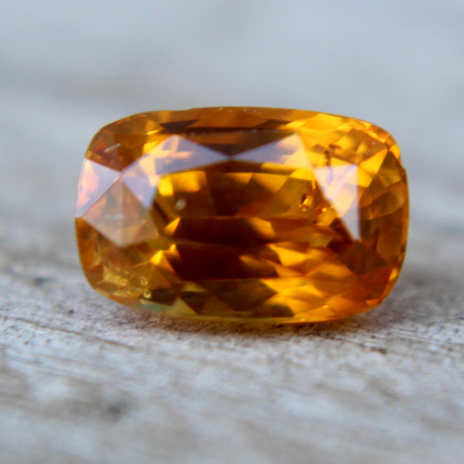 Natural Orange Sapphire - Sapphirepal