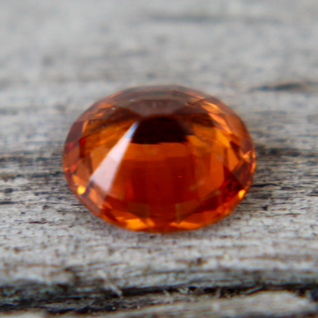 Natural Orange Sapphire - Sapphirepal