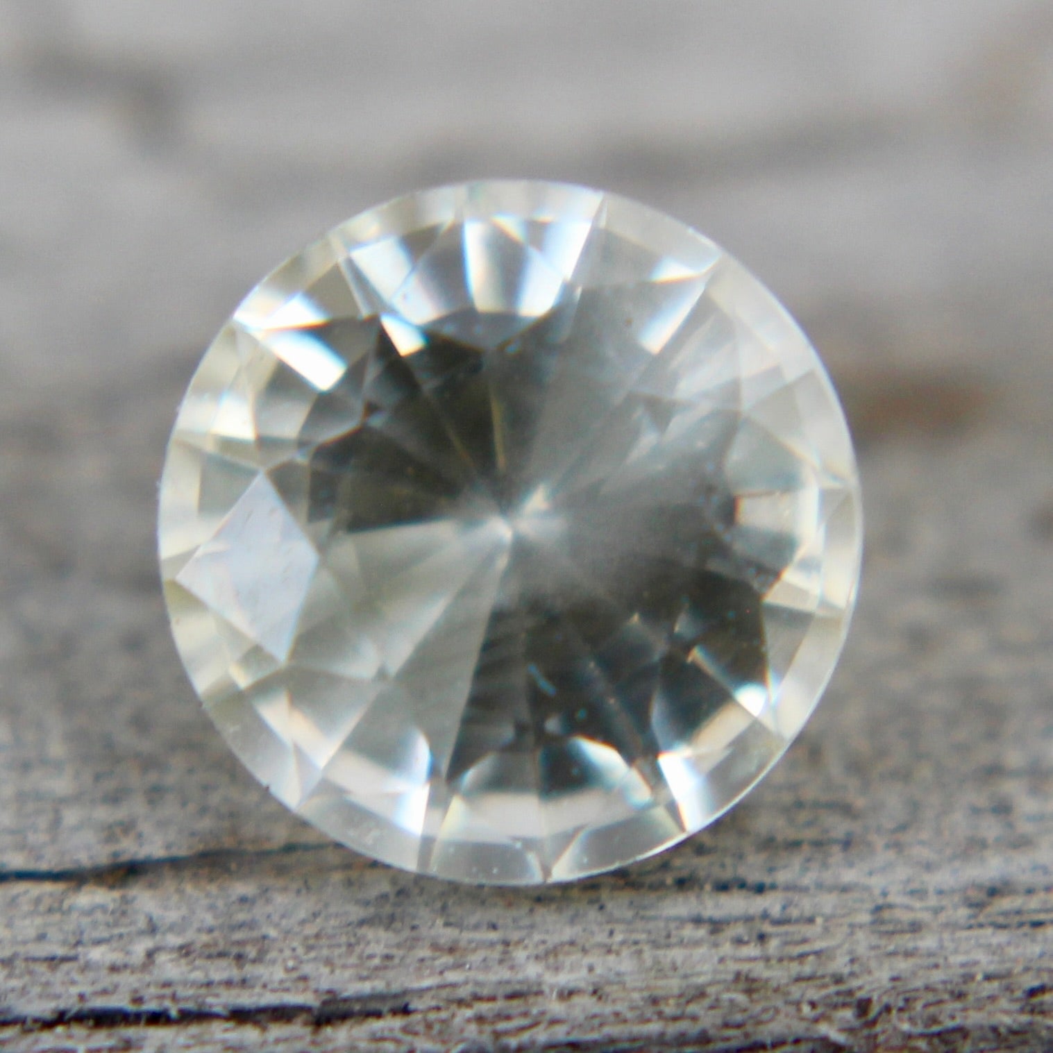 Natural Pale Yellow Sapphire - Sapphirepal