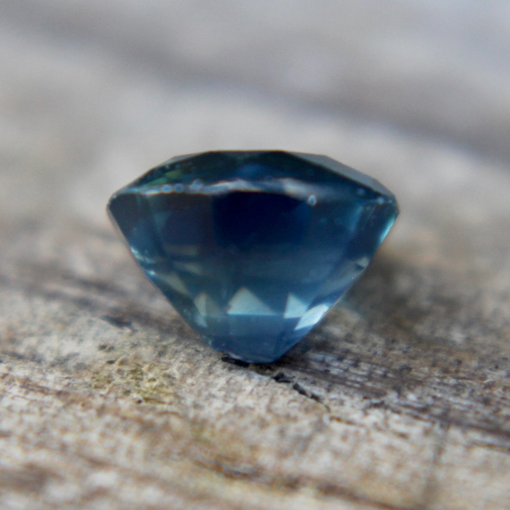 Natural Blue Green Sapphire - Sapphirepal