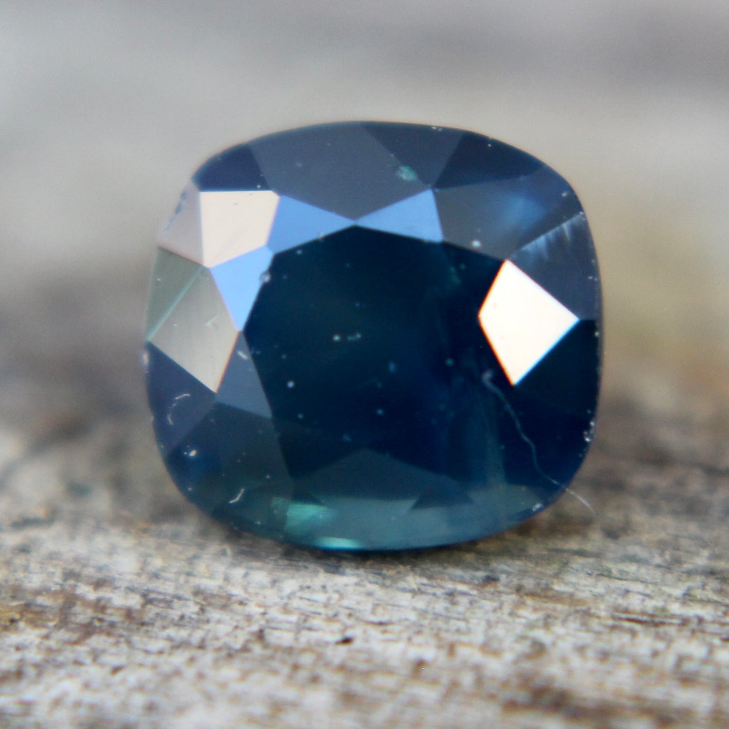 Natural Blue Green Sapphire - Sapphirepal