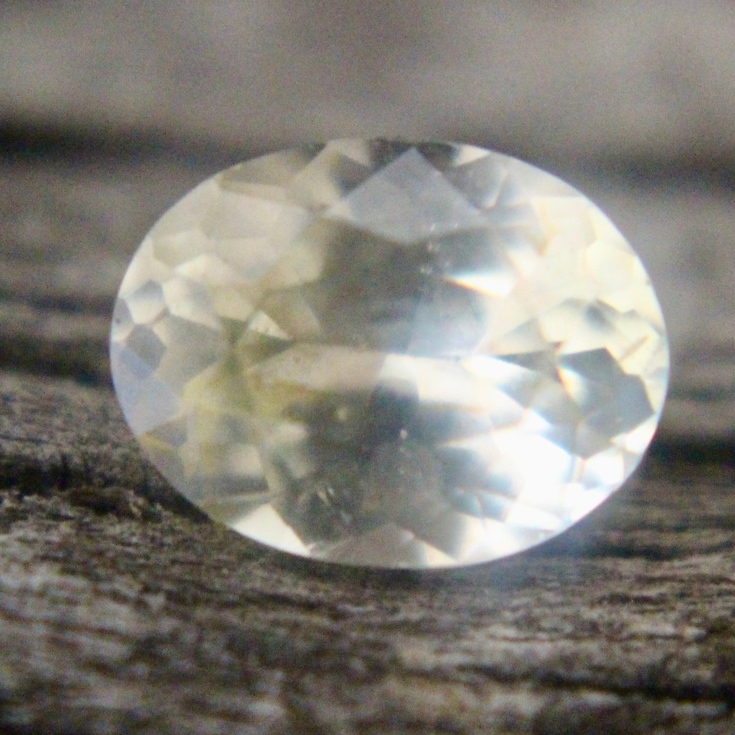 Natural Pale Yellow Sapphire  Sapphire Pal Australia