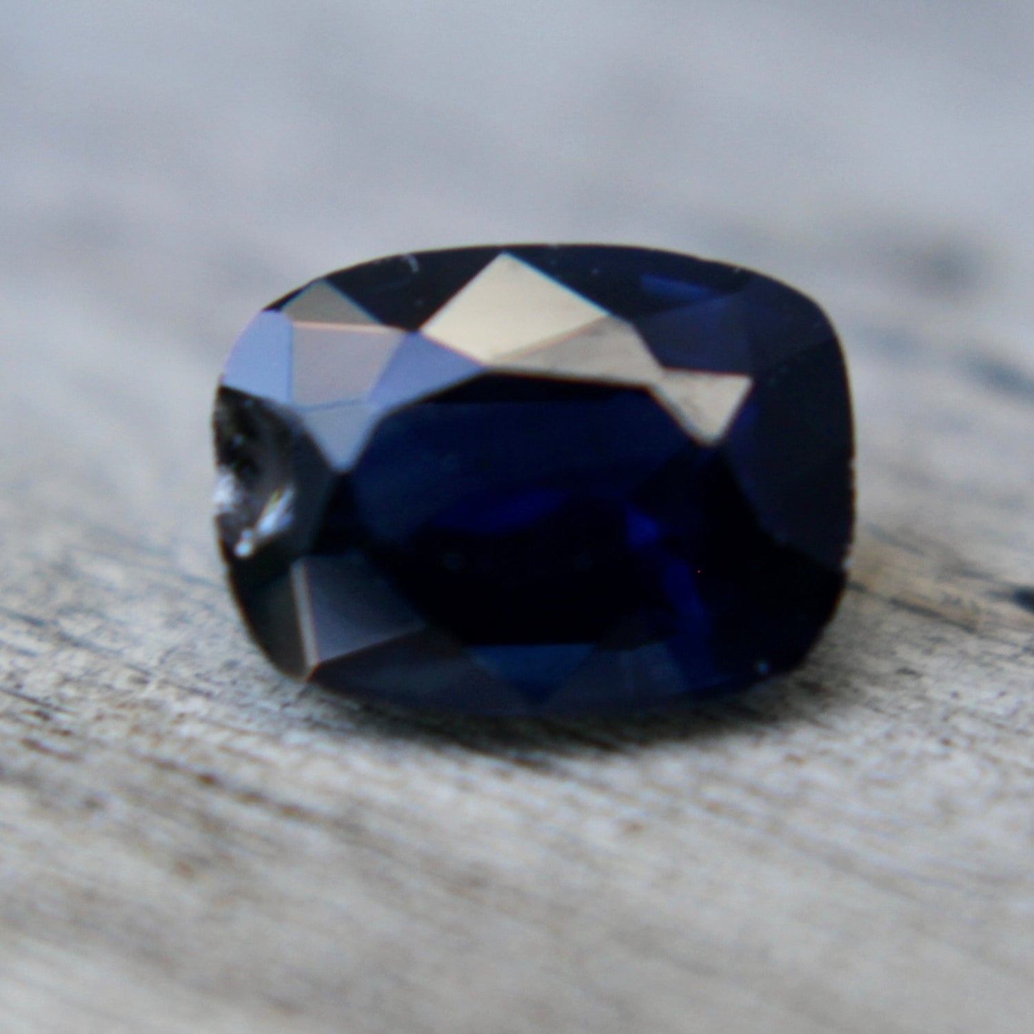 Natural Blue Sapphire - Sapphirepal