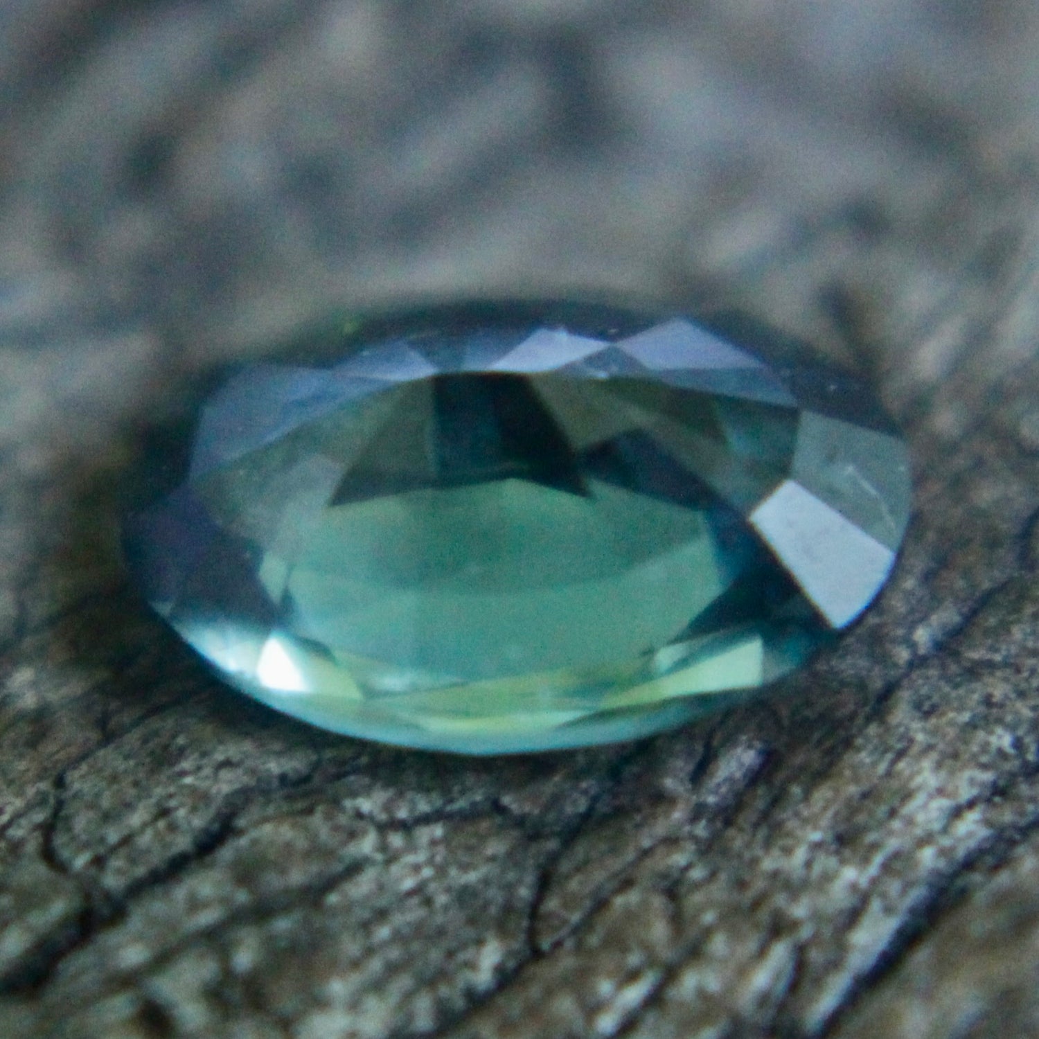 Natural Blue  Green Sapphire - Sapphirepal