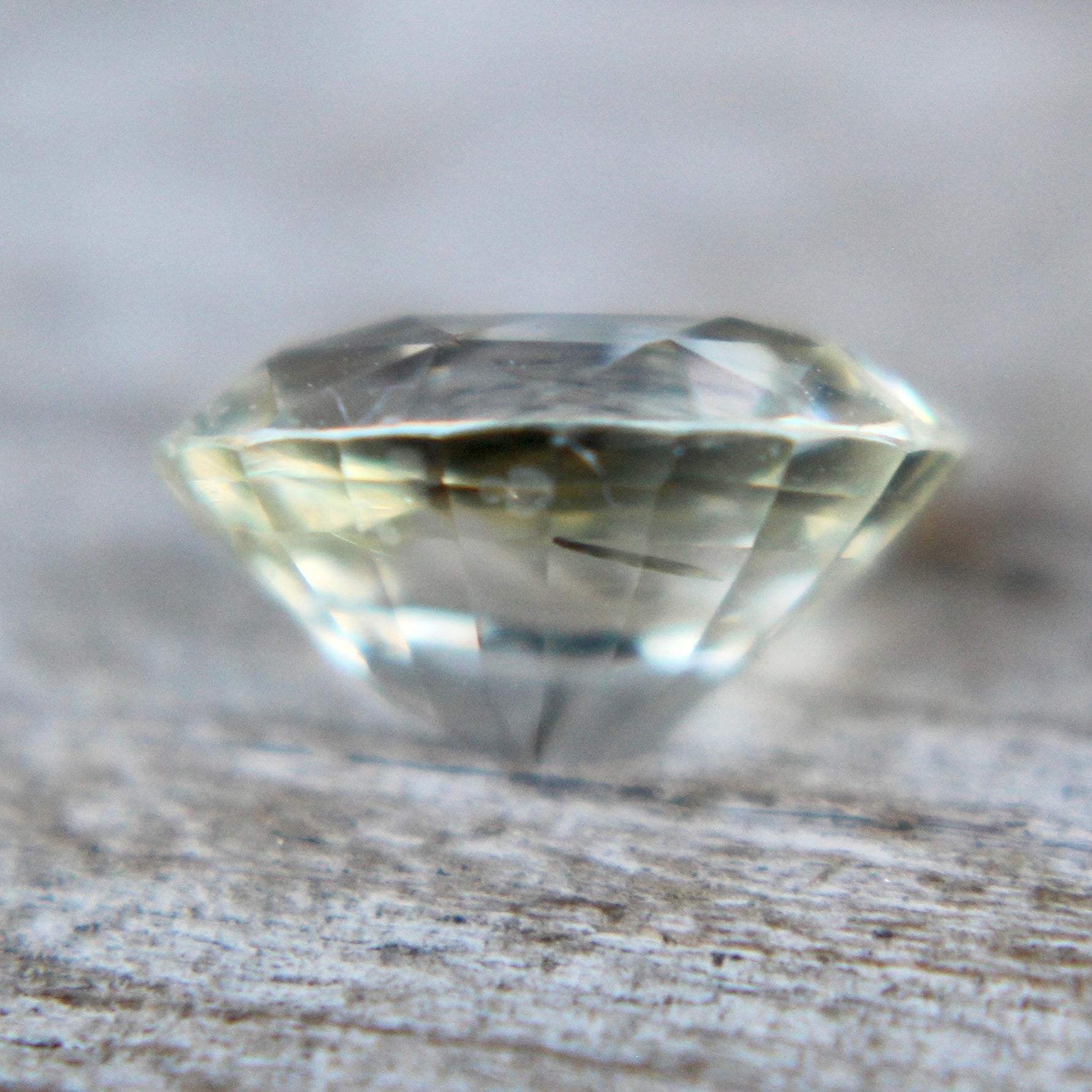 Loose Pale Yellow Sapphire - Sapphirepal