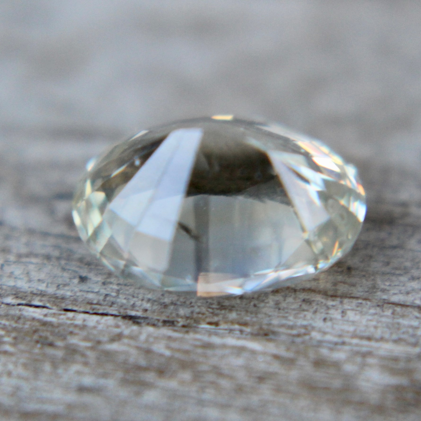 Loose Pale Yellow Sapphire - Sapphirepal