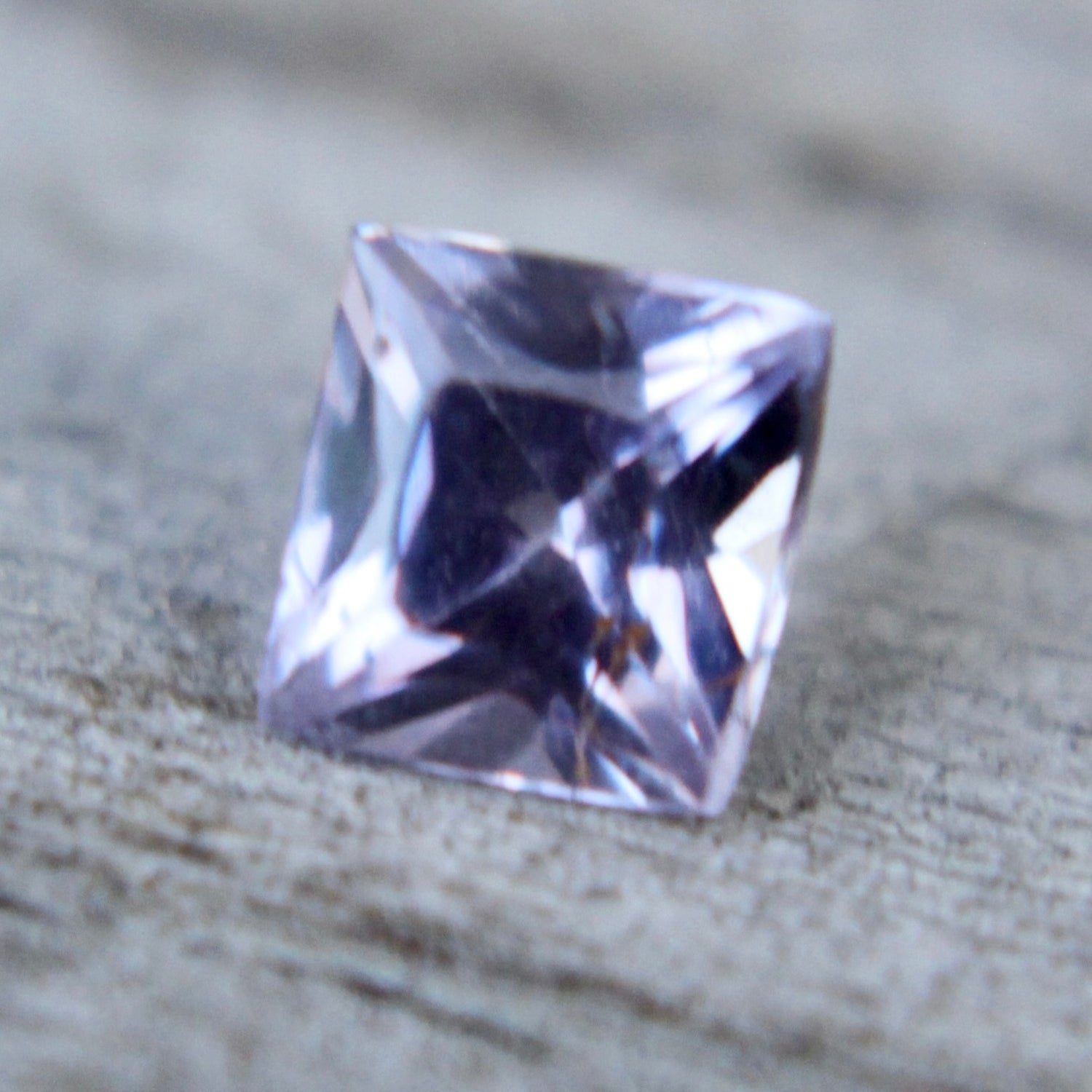 Natural Purple Sapphire - Sapphirepal