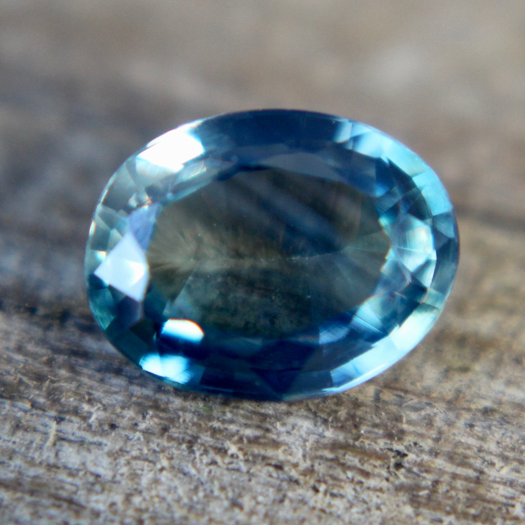 Natural Blue Green Sapphire - Sapphirepal