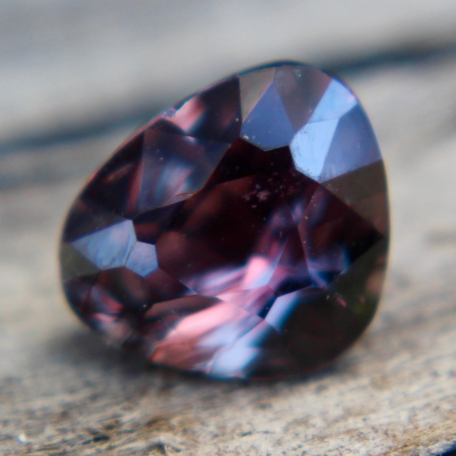 Natural Orangish Brown Sapphire - Sapphirepal