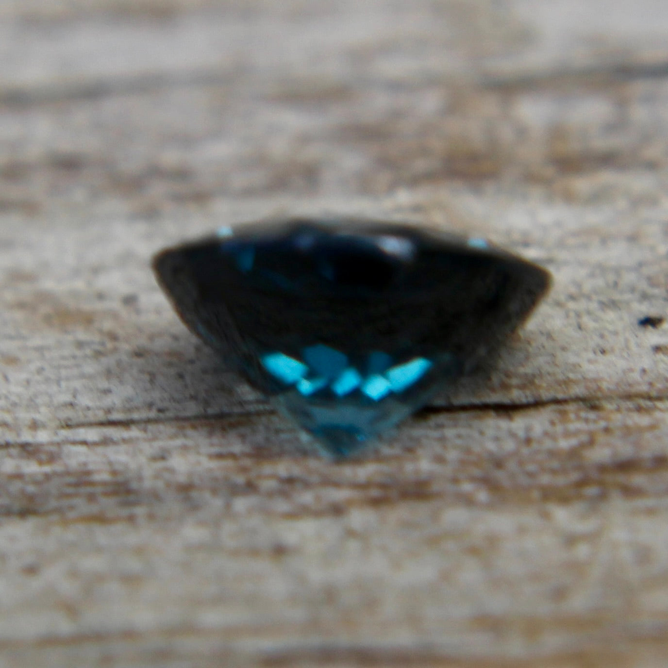 Natural  Teal Spinel Sapphire Pal Australia