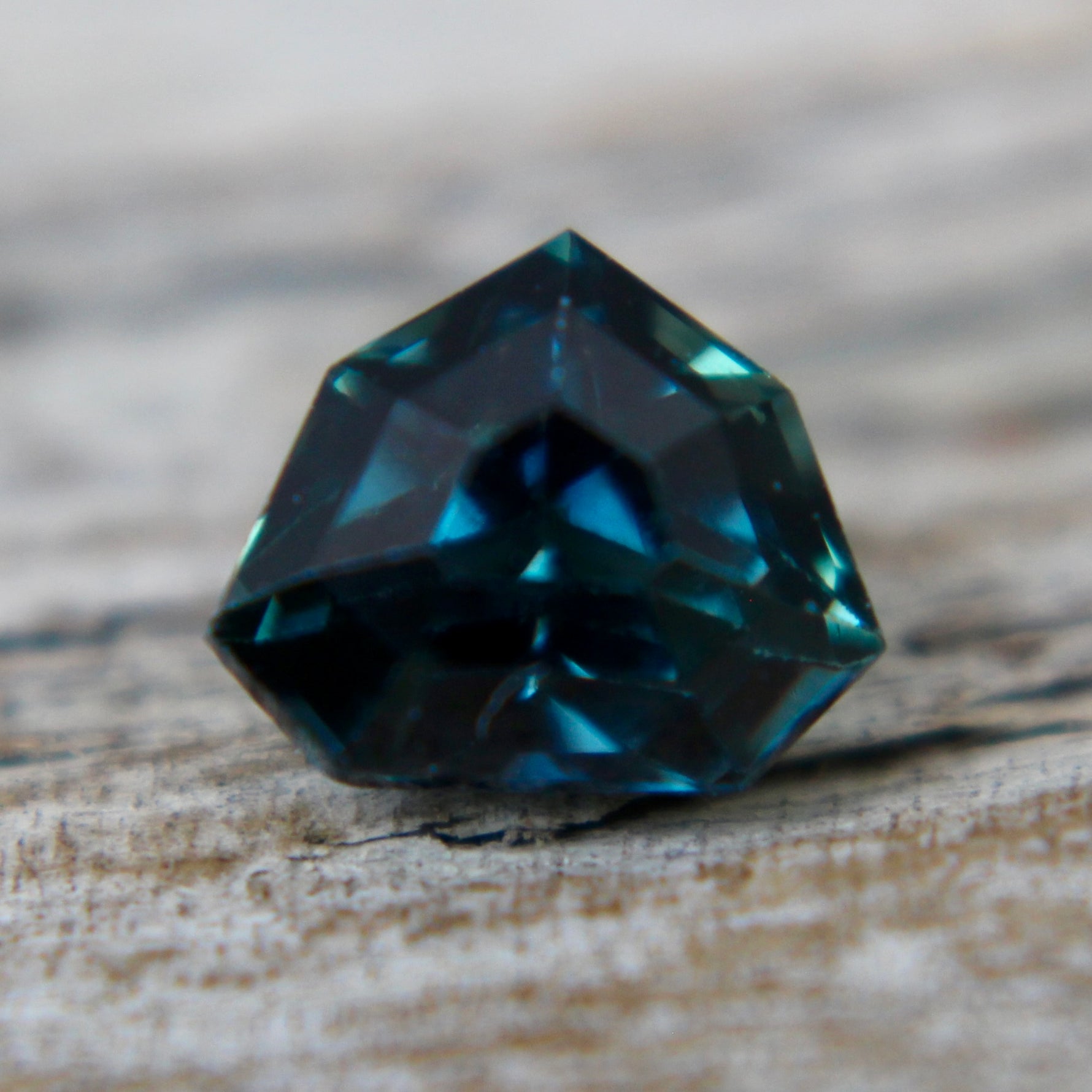 Beautiful Natural Teal Sapphire Sapphire Pal Australia