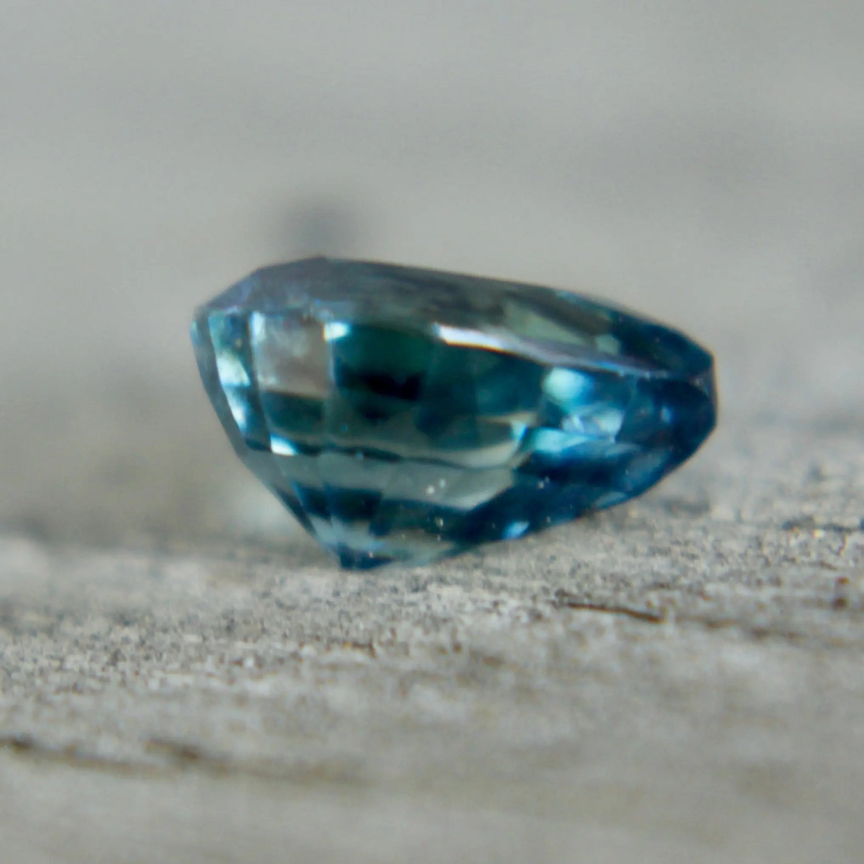 Natural Blue Green Sapphire Sapphire Pal