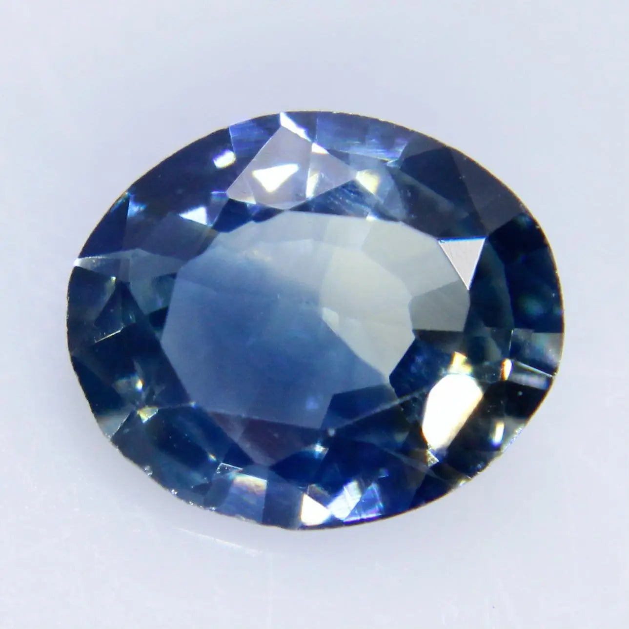 Natural Blue Green Sapphire gems-756e