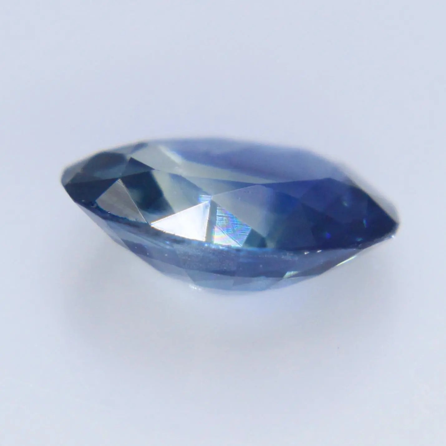 Natural Blue Green Sapphire gems-756e