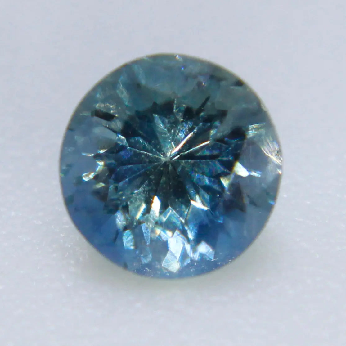 Natural Blue Green Sapphire gems-756e