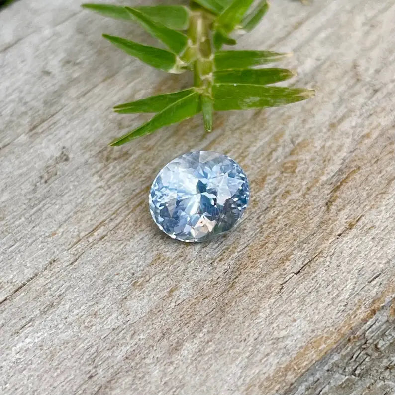 Natural Blue Sapphire gems-756e