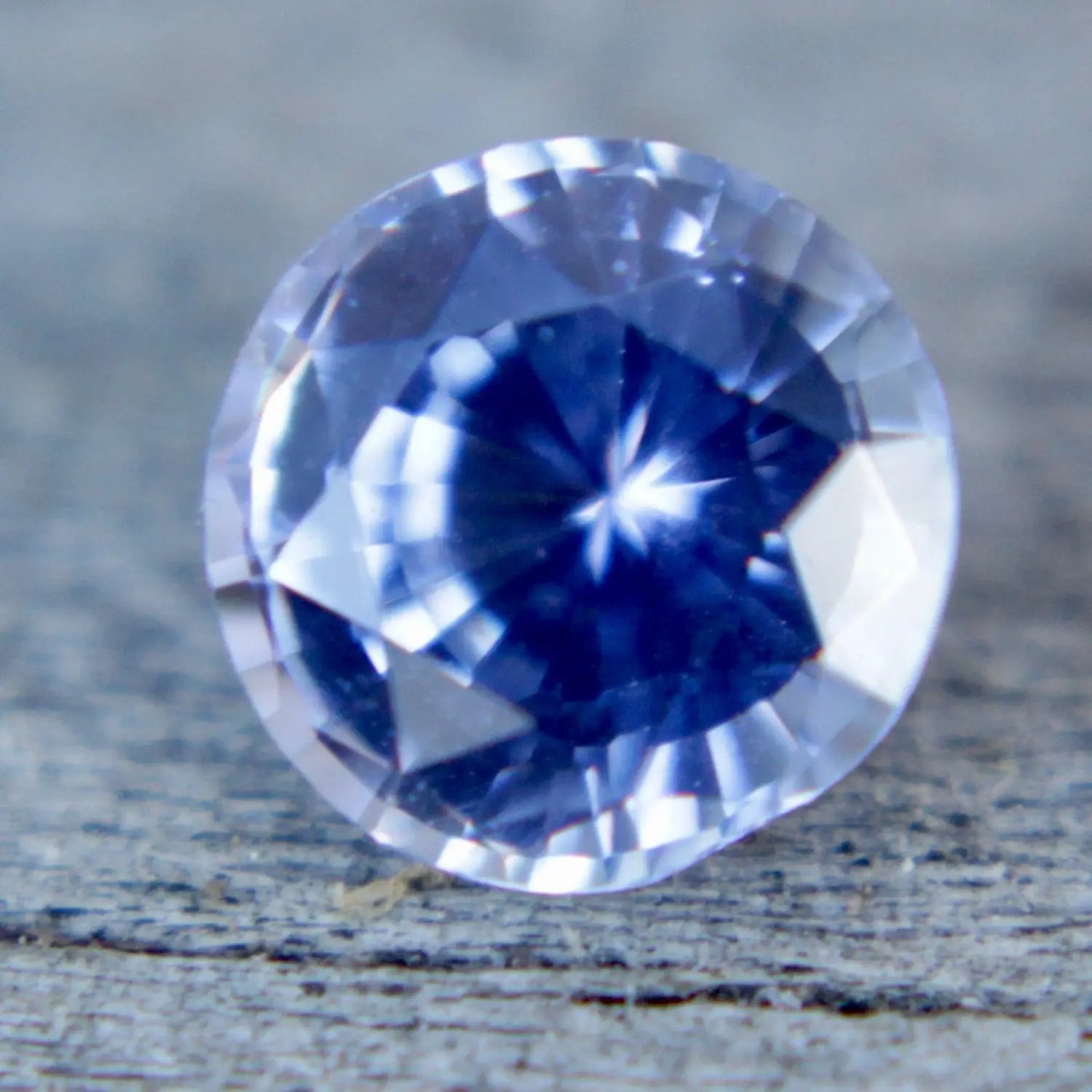 Natural Blue Sapphire gems-756e