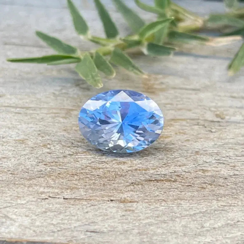 Natural Blue Sapphire gems-756e