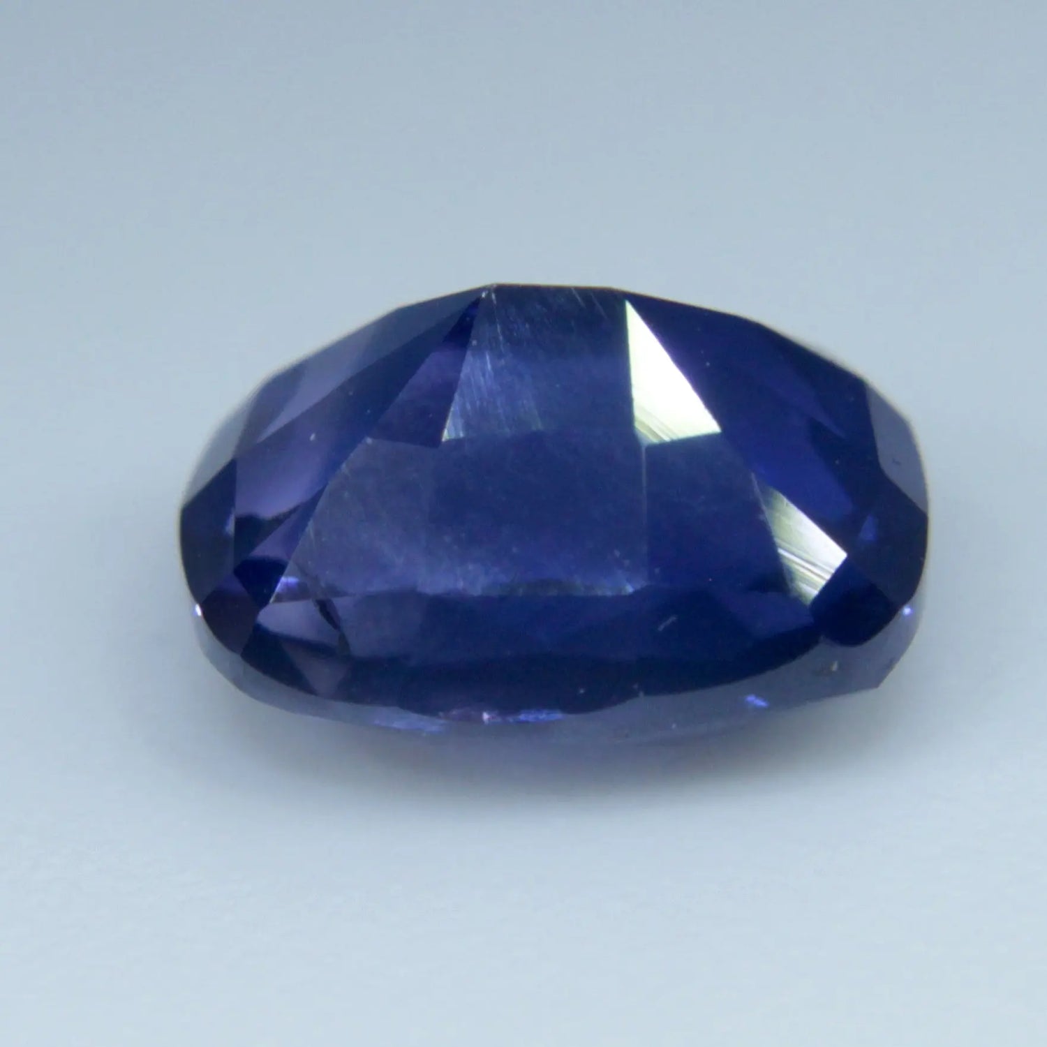 Natural Blue Sapphire gems-756e