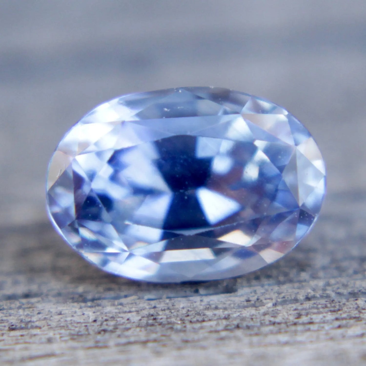 Natural Blue Sapphire gems-756e