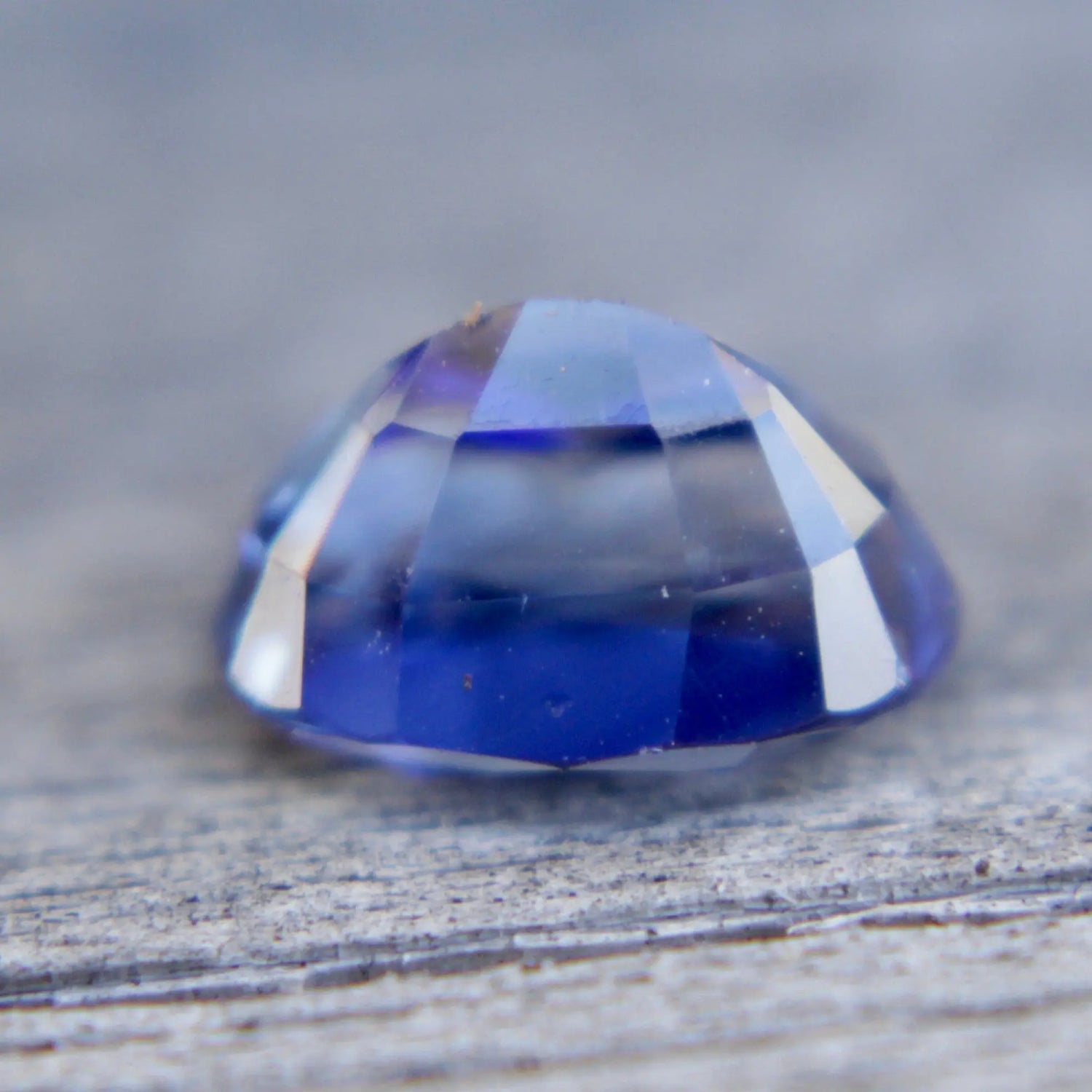 Natural Blue Sapphire gems-756e