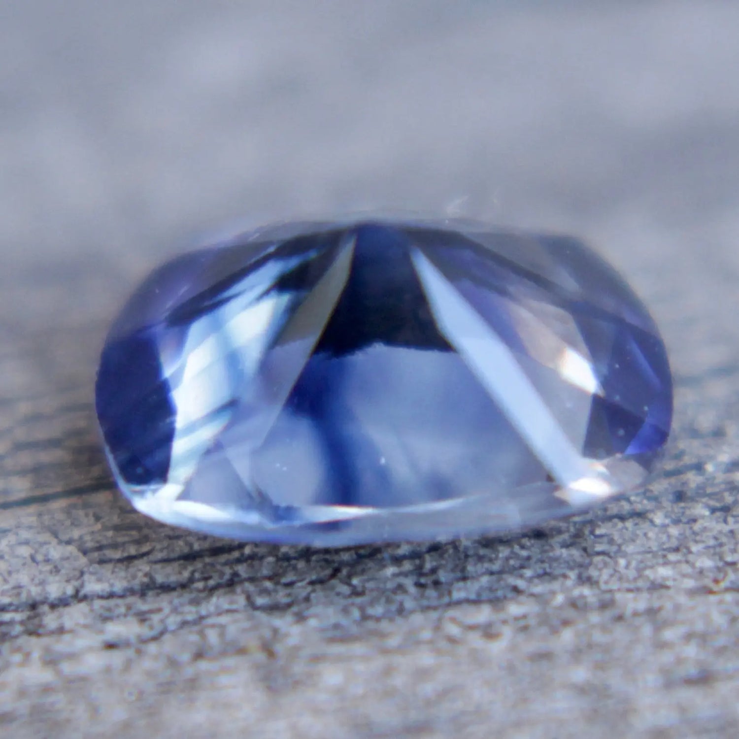 Natural Blue Sapphire gems-756e