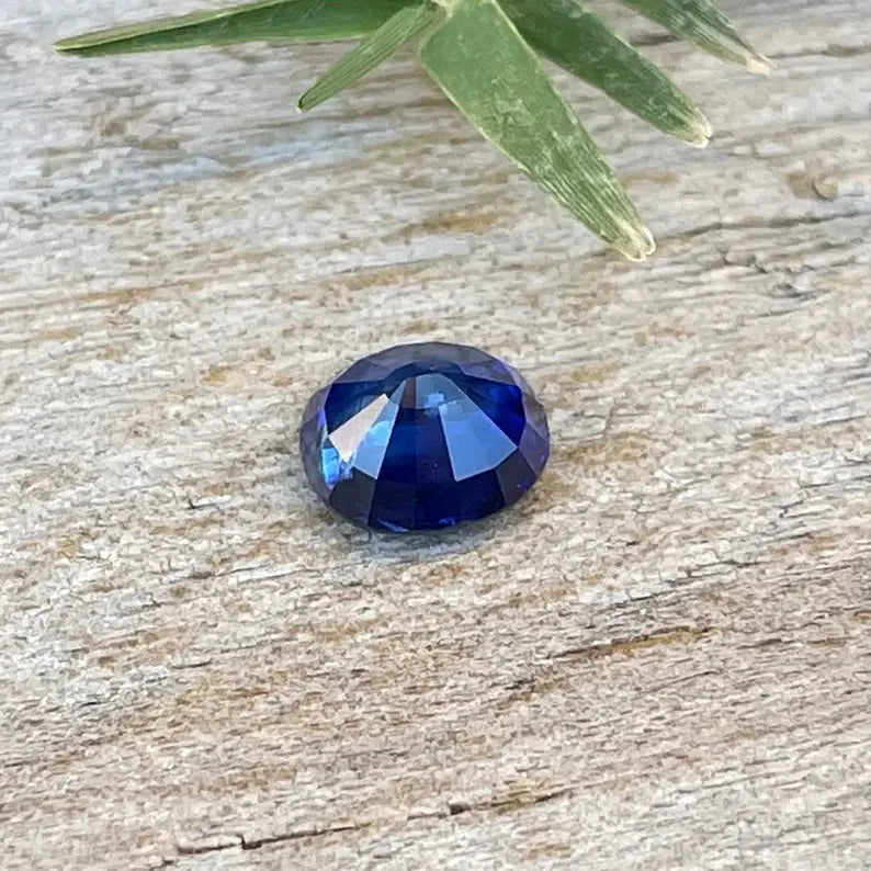 Natural Blue Sapphire gems-756e