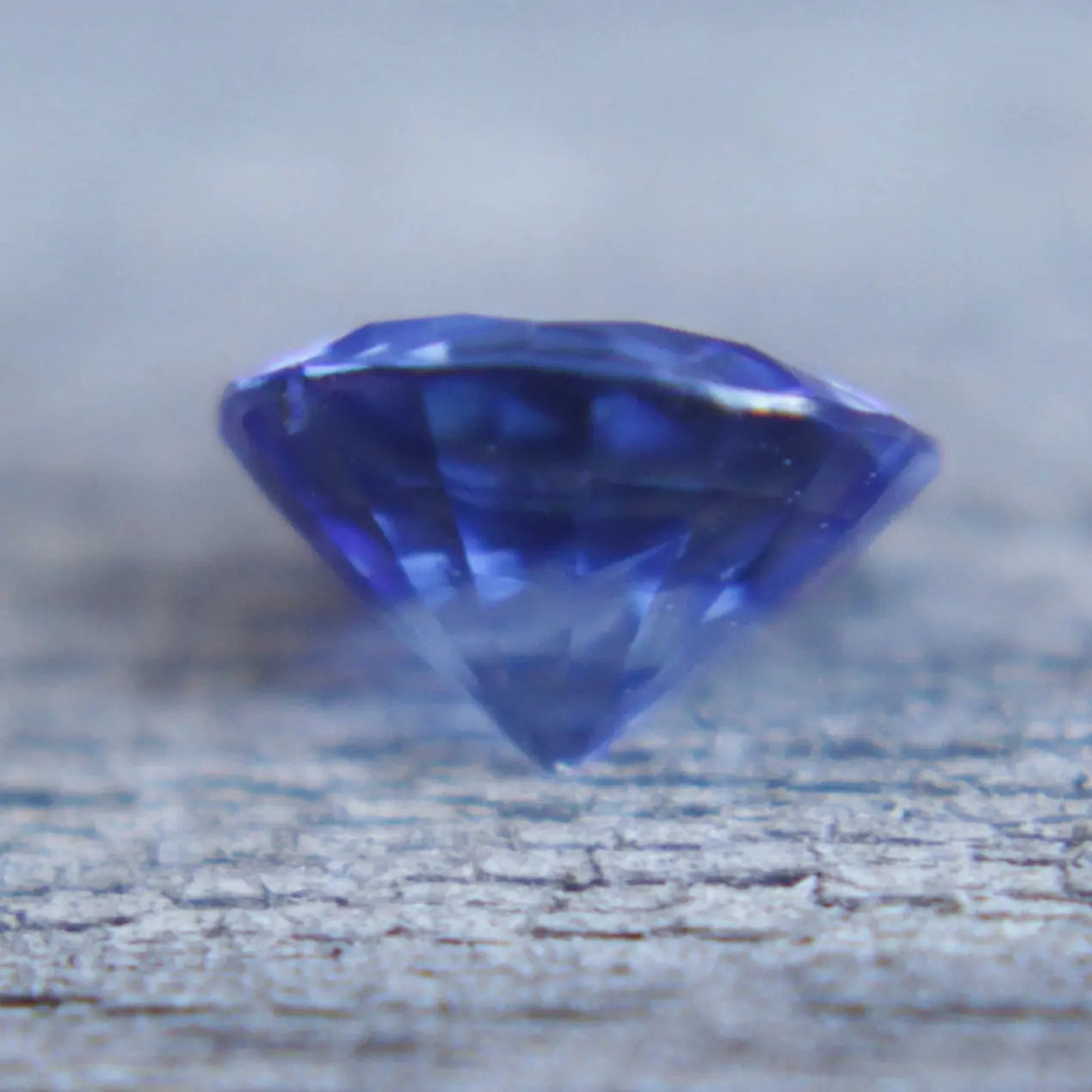 Natural Blue Sapphire gems-756e