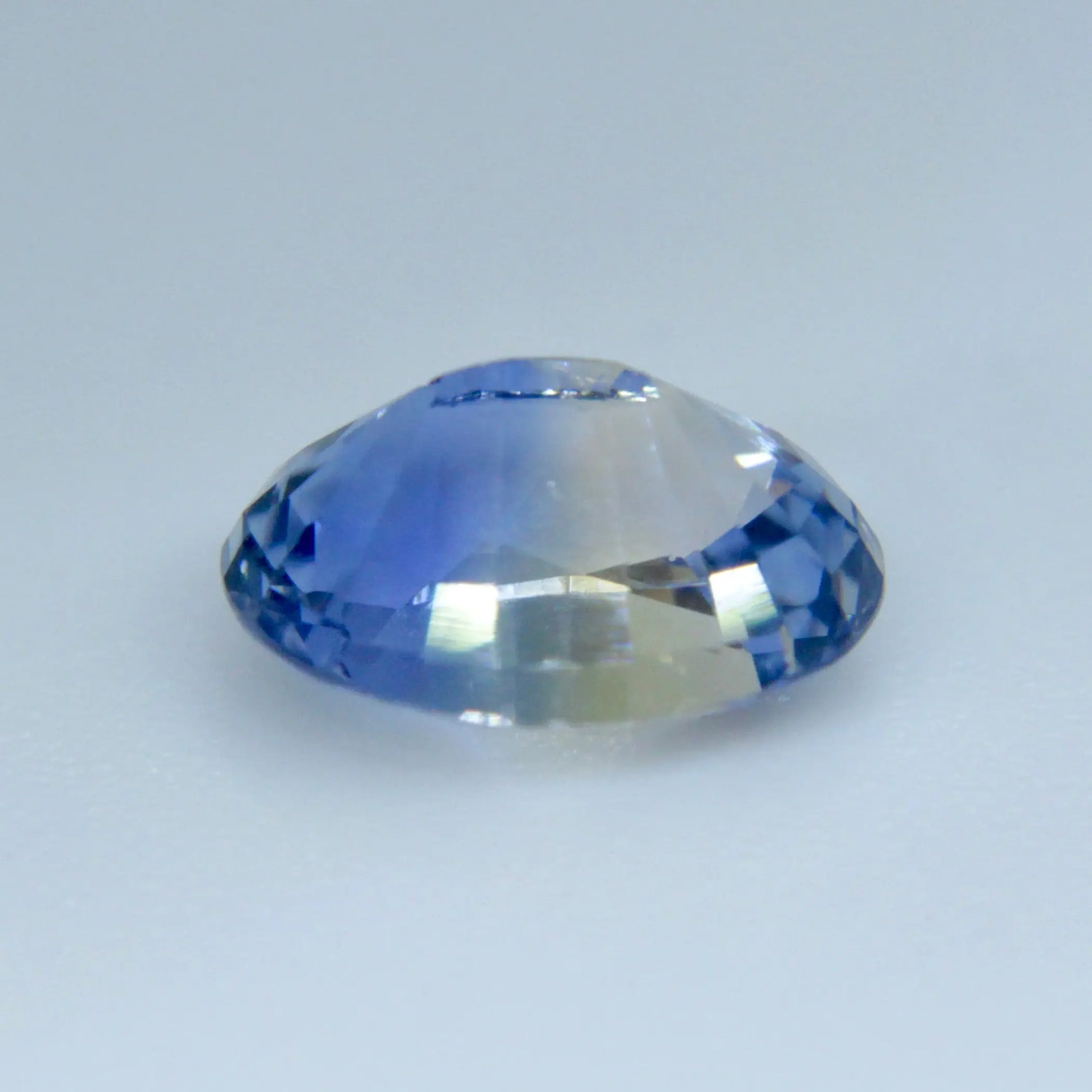 Natural Blue Yellow Sapphire gems-756e