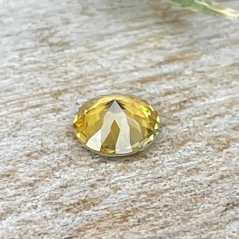 Natural Blue Yellow Sapphire gems-756e