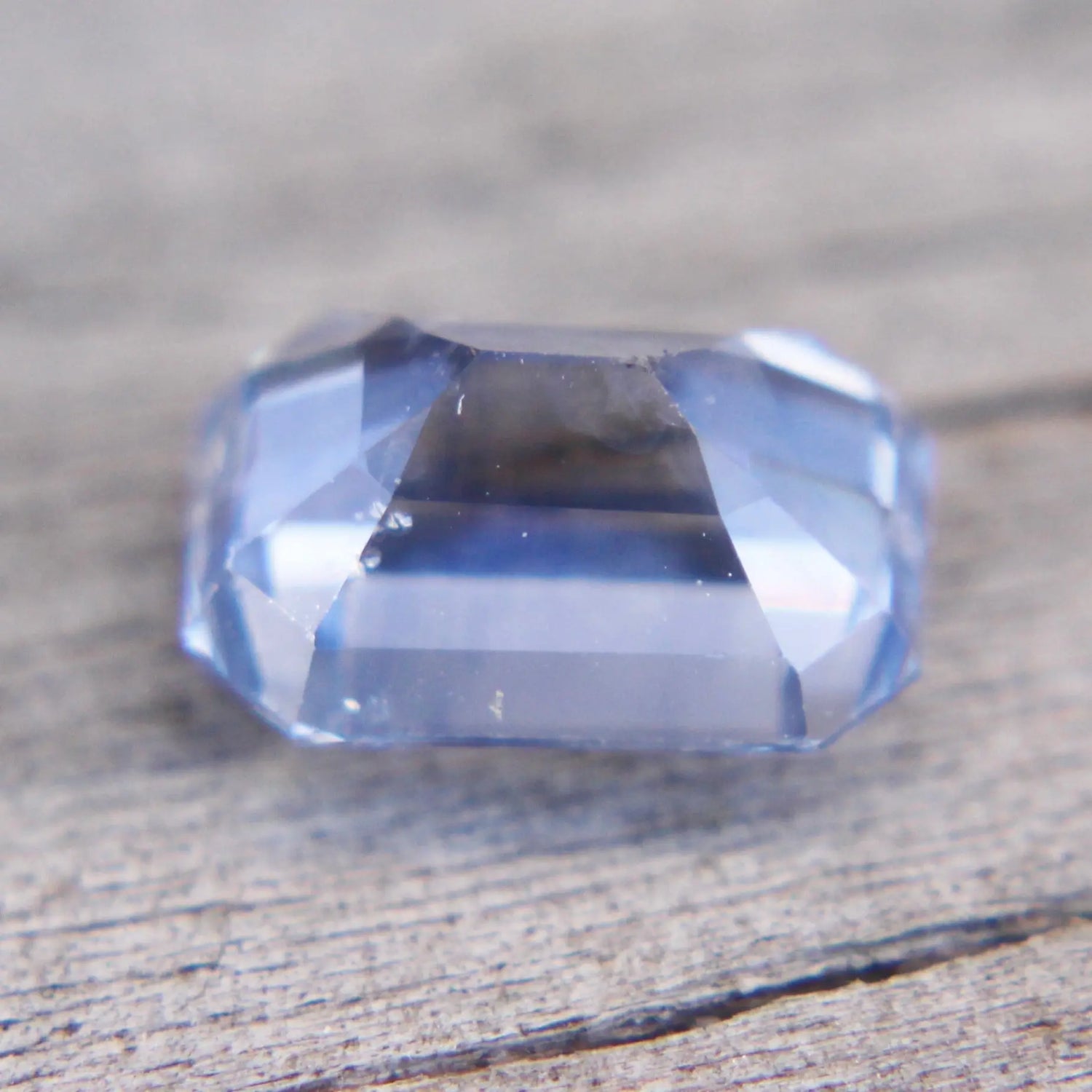 Natural Cornflower Blue Sapphire gems-756e