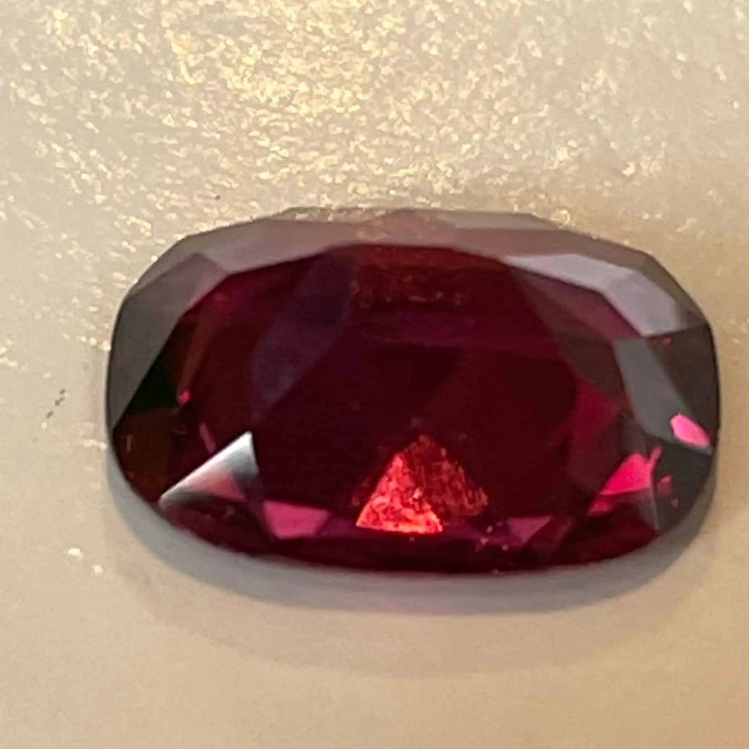 Natural Garnet Sapphirepal