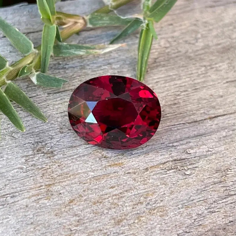 Natural Garnet gems-756e