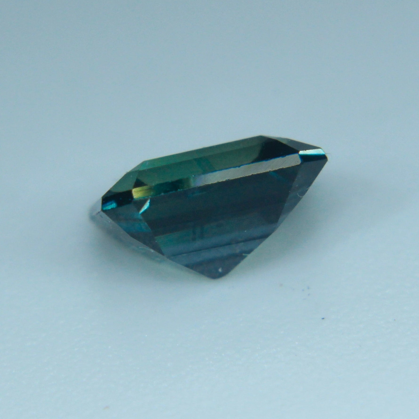 Natural Green Sapphire Sapphirepal